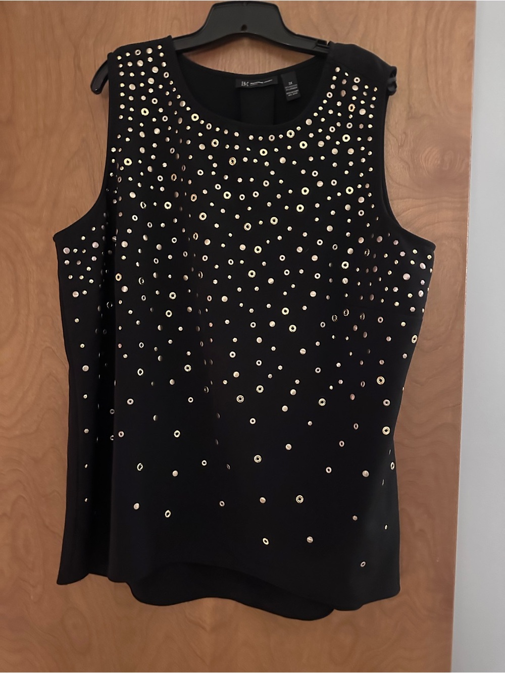 ☀ INC International Concepts Women Black with Gold Studs Sleeveless Top